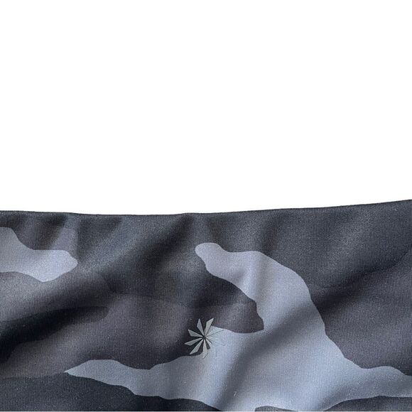 ATHLETA Black Camo Leggings Size Small - Picture 5 of 6